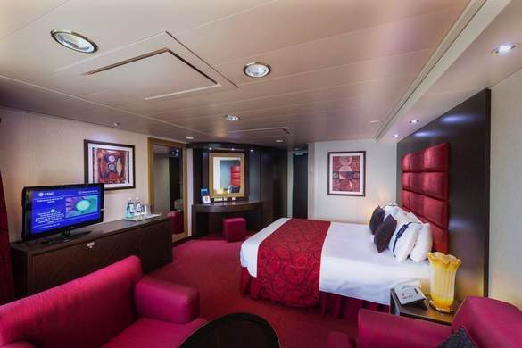 MSC Cruises MSC Splendida Premium Suite with Sealed Window - Credit - MSC Rights - Ivan Sarfatti.jpg